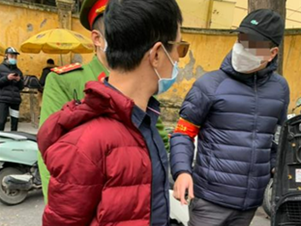 Gặp 141, đối tượng mang theo ma tuý vội vàng quay đầu xe bỏ chạy 