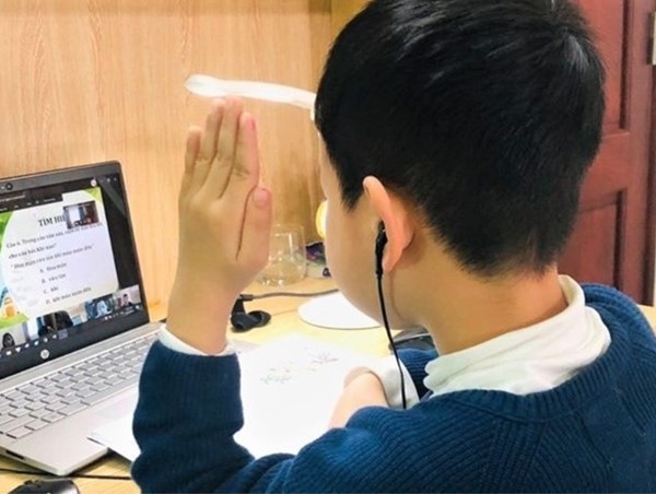 Hà Nội: Học sinh từ lớp 1 đến lớp 6 ở 18 huyện, thị xã học trực tuyến từ ngày 28/2