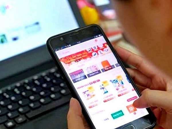 Làm cộng tác viên bán hàng online, người phụ nữ Hà Nội bị lừa gần 1 tỷ đồng