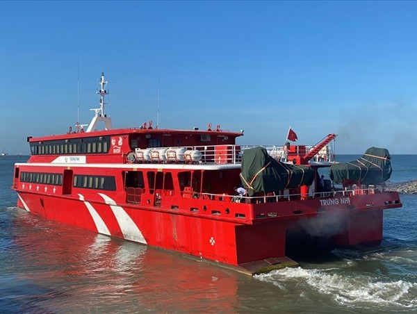 Tàu khách cao tốc Côn Đảo hoạt động trở lại