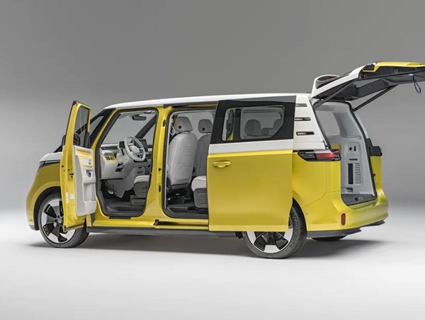 Volkswagen ID Buzz EV với kiểu dáng như một chiếc xe bán tải Doka cổ điển