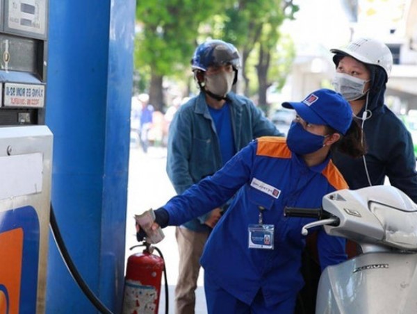 Thông qua dự án Nghị quyết trình UBTVQH về thuế bảo vệ môi trường đối với xăng, dầu