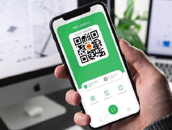 Thêm tính năng khai báo y tế cho người nhập cảnh trên ứng dụng PC-Covid