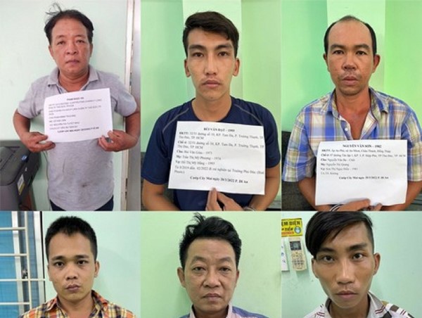 Bắt nhóm đối tượng mang hung khí, xe cẩu đi cướp cây mai vàng 150 triệu đồng