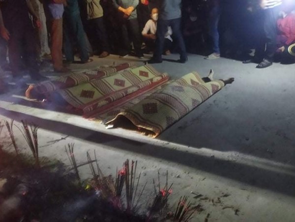 Xe máy điện chở 4 lao xuống mương, 3 nữ sinh tử vong