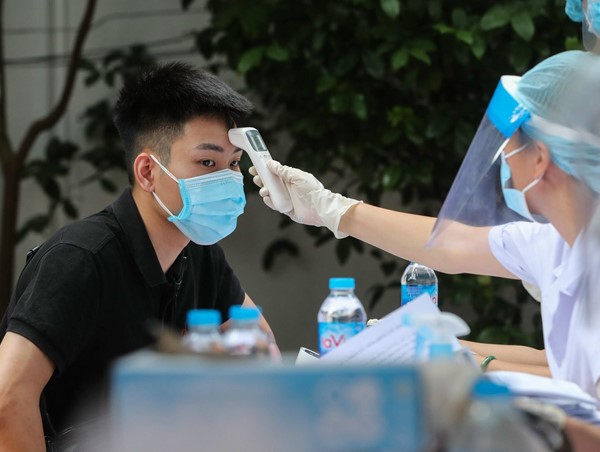 Ngày 27/3: Cả nước thêm 91.916 F0 mới và 48 ca tử vong