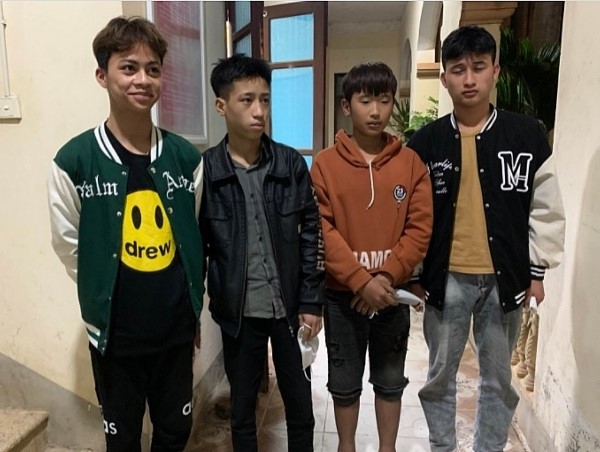 ​"Băng cướp nhí” sa lưới