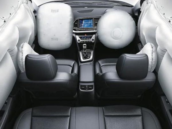 Ấn Độ: Ô tô sẽ phải có ít nhất 6 túi khí 