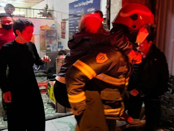 Chủ tịch Hà Nội yêu cầu khẩn trương điều tra vụ hoả hoạn tại nhà kho