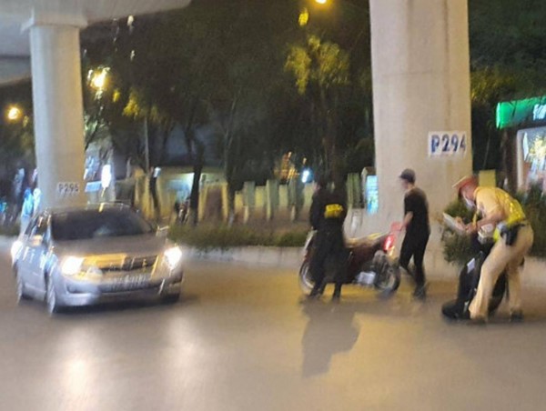 Hà Nội: Xử lý 715 trường hợp vi phạm Luật Giao thông đường bộ