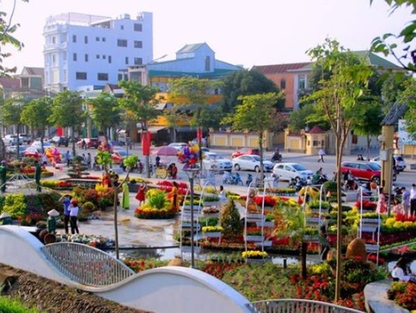 TP Vinh điều chỉnh 3 tuyến xe buýt để vận hành thí điểm phố đi bộ