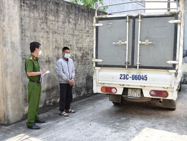Gã trộm liên tỉnh chuyên “đánh” xe tải, đột nhập công sở 