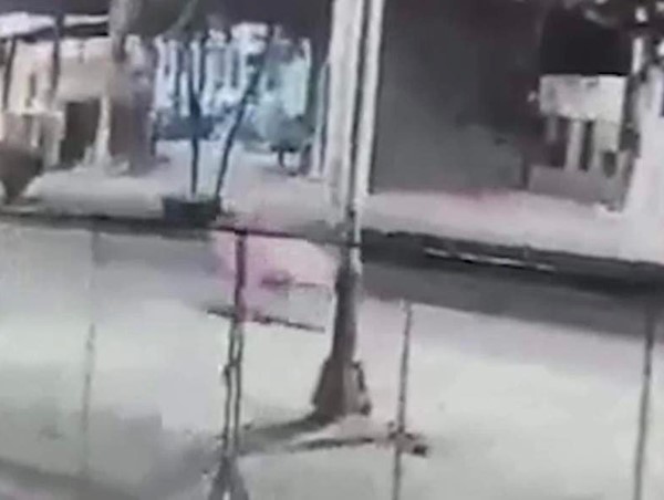 Truy tìm nhóm người đi ô tô tông xe máy, truy sát nạn nhân tử vong