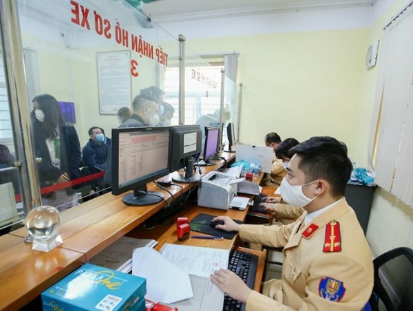 Đăng ký xe máy tại cấp xã, phường công dân cần thực hiện những thủ tục gì?