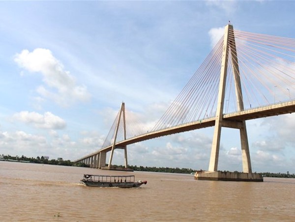 Khẩn trương triển khai dự án cầu Rạch Miễu 2