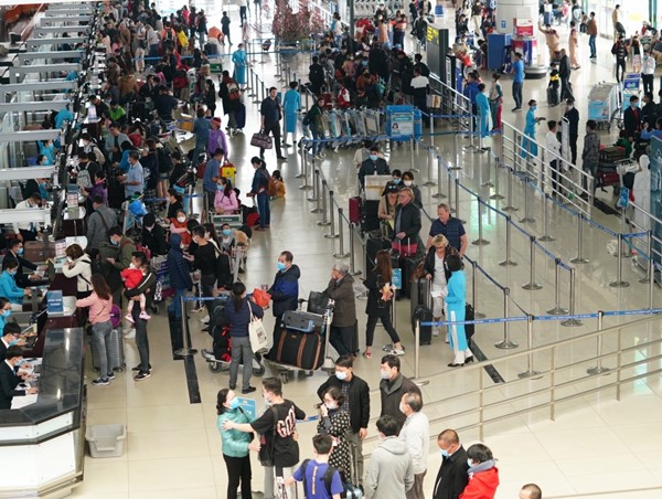 Cục Hàng không yêu cầu hạn chế tối đa việc chậm chuyến, hủy chuyến trong dịp nghỉ lễ 30/4, 1/5