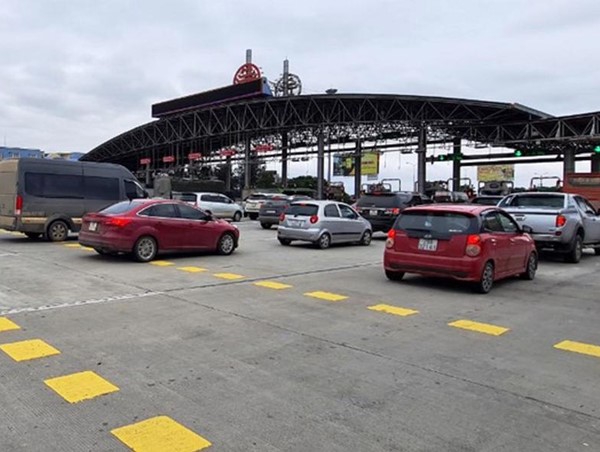 Thu phí không dừng lại bị sự cố: Khắc phục đến bao giờ?