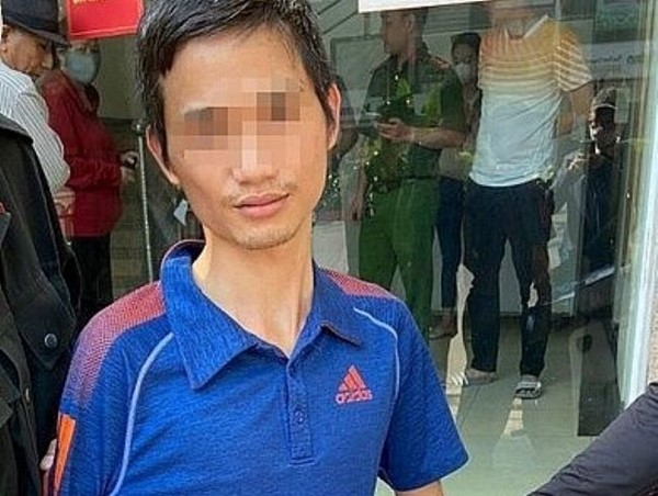 Gặp 141, thanh niên tàng trữ ma túy hốt hoảng bỏ chạy