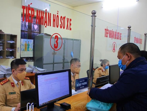 Từ ngày 21/5, Công an xã ở Hà Nội được phân công nhiệm vụ đăng ký xe mô tô