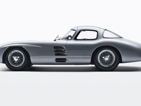 Mercedes-Benz 300 SLR- chiếc xe đắt nhất thế giới