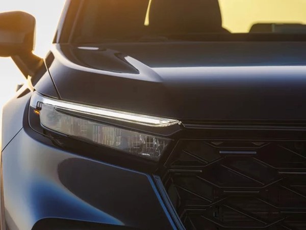 Lộ diện hình ảnh đầu tiên của Honda CR-V 2023 