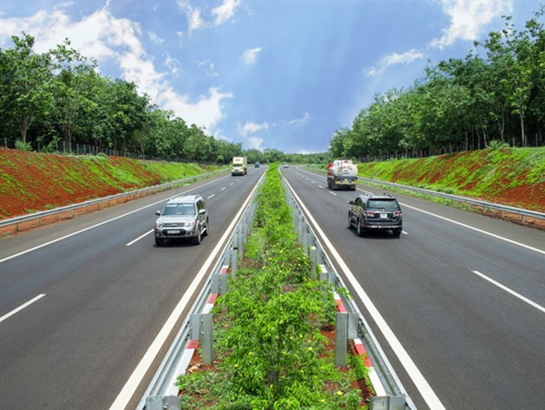 Đẩy nhanh thủ tục để sớm khởi công Dự án cao tốc Gia Nghĩa - Chơn Thành
