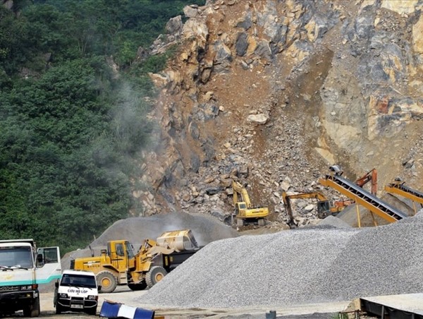 Lập Hội đồng thẩm định Quy hoạch thăm dò, khai thác, khoáng sản làm vật liệu xây dựng