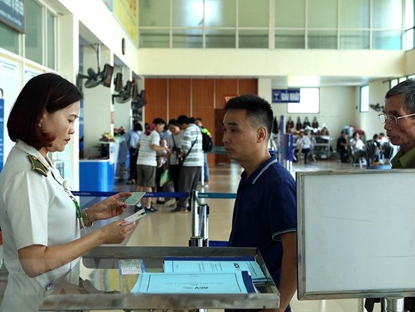 Tăng cường giám sát, chủ động phòng ngừa các hành vi phạm an ninh hàng không