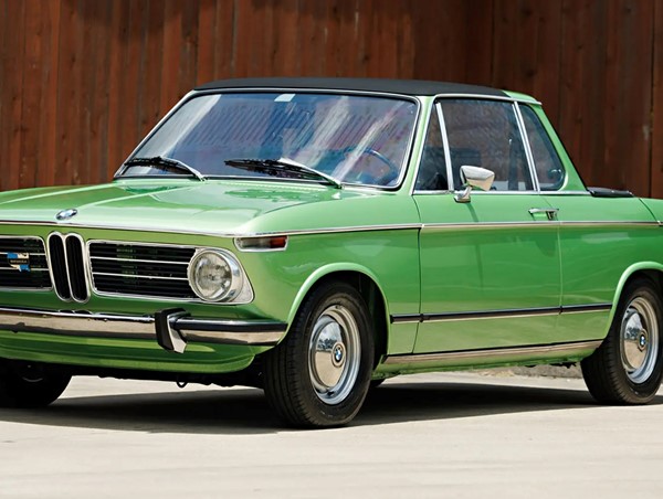 Ngắm chiếc BMW 2002 Targa siêu hiếm
