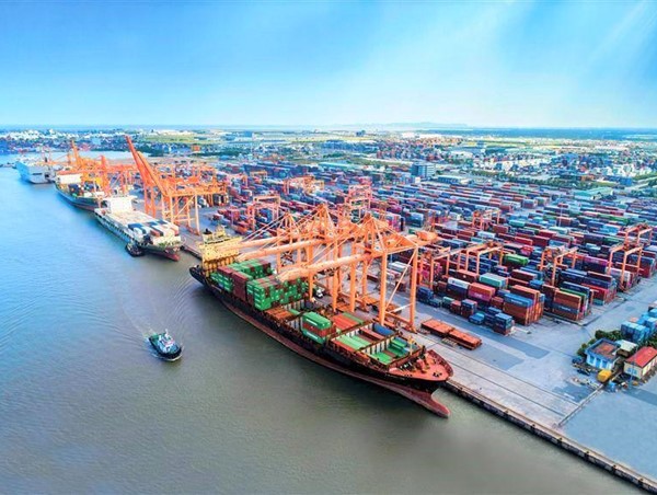 Giải quyết kiến nghị về đóng phí sử dụng hạ tầng khu vực cửa khẩu cảng biển