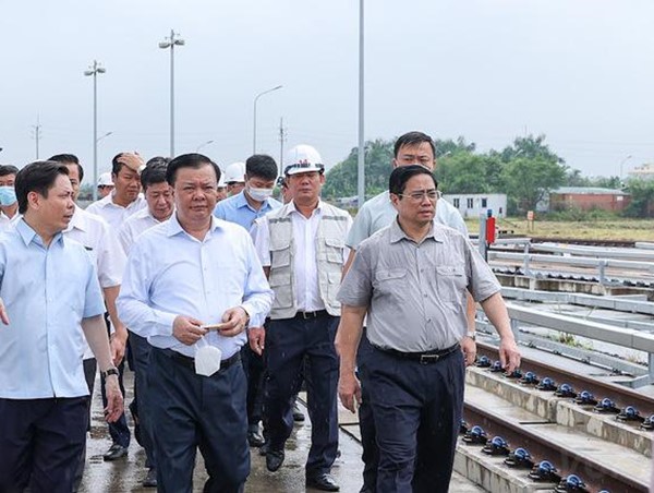 Thủ tướng Phạm Minh Chính thị sát Dự án đường sắt Nhổn - Ga Hà Nội