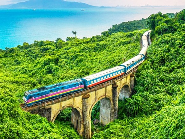 Hoàn chỉnh kế hoạch, giải pháp và nguồn lực thực hiện Quy hoạch mạng lưới đường sắt