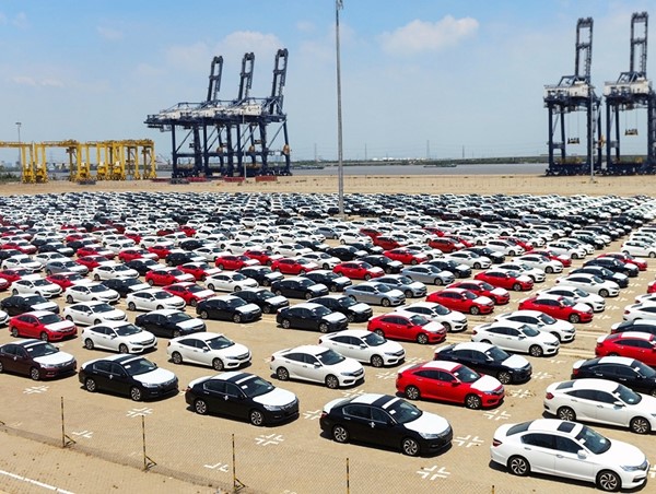 Tăng cường quản lý thuế ô tô nhập khẩu nhập khẩu không nhằm mục đích thương mại