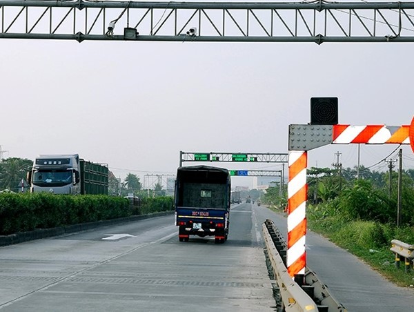 Kiến nghị tiếp tục thí điểm hệ thống cân xe tự động trên Quốc lộ 5