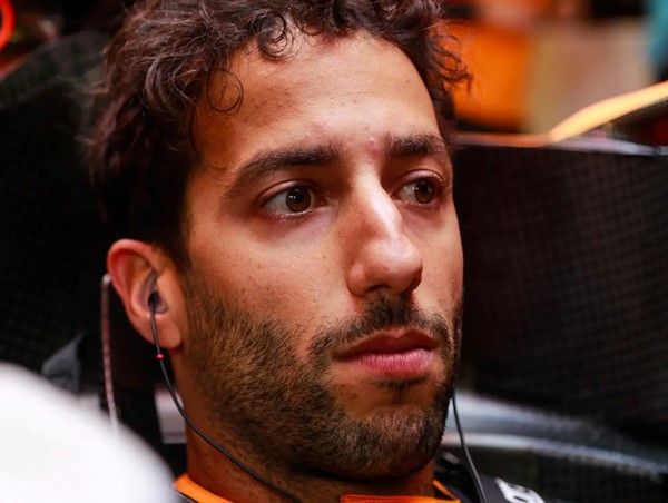 Daniel Ricciardo sẽ rời McLaren vào cuối năm 2022