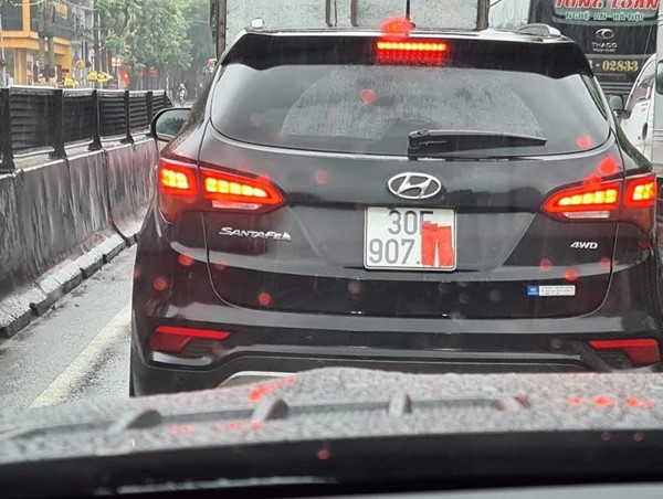 CSGT toàn quốc xử lý mạnh xe gắn biển số giả, che biển số