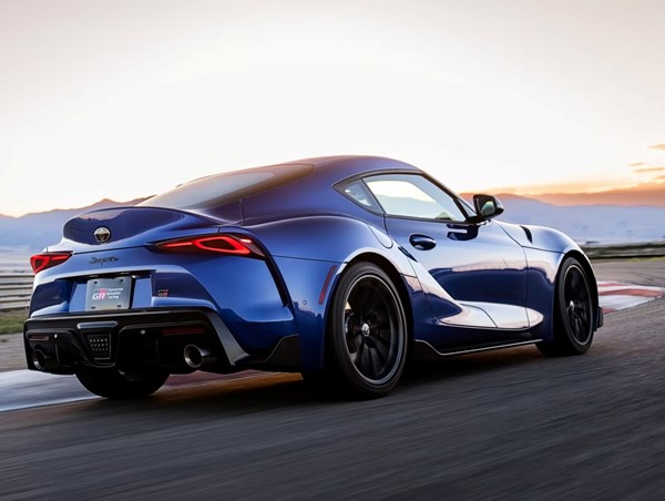 Toyota GR Supra Manual: Chiếc coupe thể thao lý tưởng trong phân khúc 50.000 USD