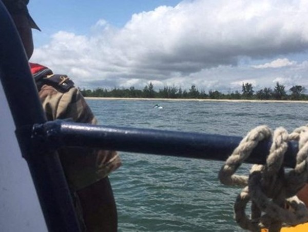 Tàu chở khách va chạm tàu hàng, nhiều người chết và mất tích