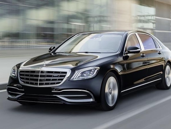 Mercedes triệu hồi gần 170.000 xe vì nguy cơ chập điện và bung viền cửa kính