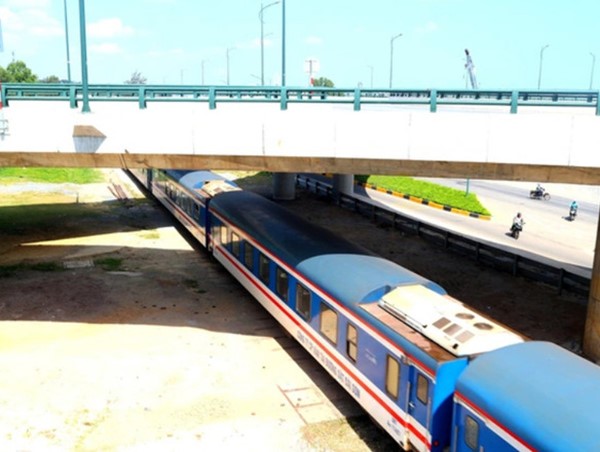 Thống nhất chủ trương xây cầu vượt đường sắt ở Đồng Nai