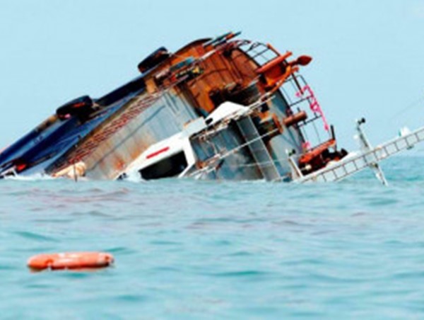 Lật thuyền tại Campuchia, khoảng 20 người mất tích 