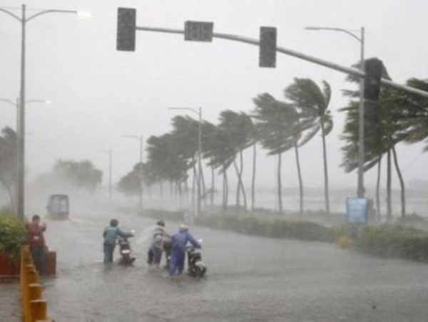 Bộ GTVT tiếp tục ra công điện tập trung khẩn cấp ứng phó bão số 4