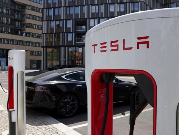 Tesla duy trì 93% công suất tại nhà máy ô tô ở Thượng Hải