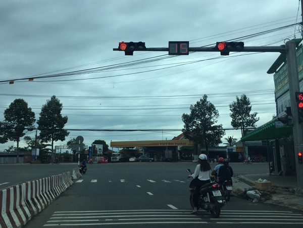 Hải Dương: Lắp đèn cảnh báo giao thông ở 7 nút giao