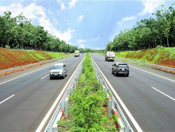 Bình Phước đề nghị hỗ trợ 5.000 tỷ đồng đầu tư cao tốc Gia Nghĩa - Chơn Thành