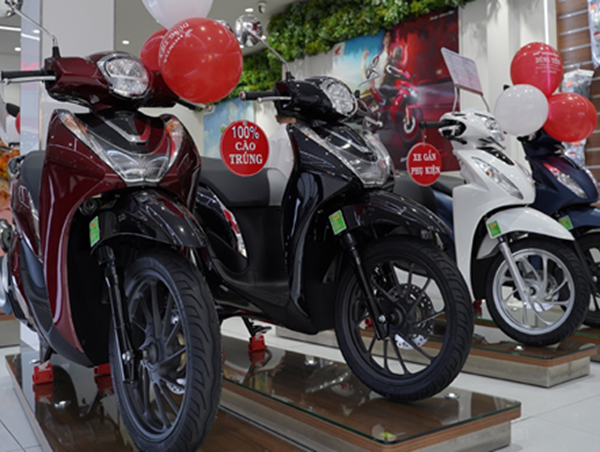 Bảng giá xe máy Honda SH mới nhất đầu tháng 10/2022