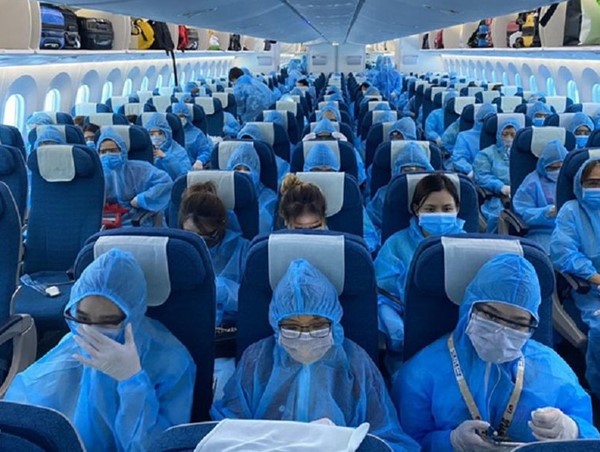 Thông tin mới nhất về vụ "chuyến bay giải cứu"