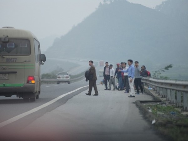 Phê duyệt 5 điểm dừng đón, trả khách tuyến cố định khu vực nút giao với cao tốc Nội Bài - Lào Cai