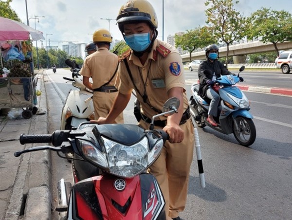 Thời hạn tạm giữ xe tối đa là bao nhiêu ngày?