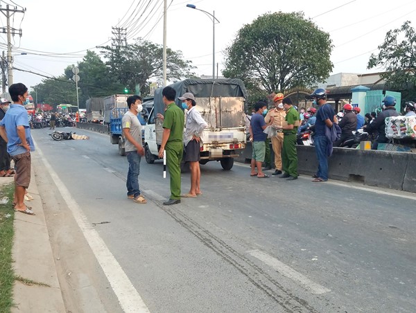 Người có mặt ở hiện trường vụ tai nạn giao thông có trách nhiệm gì?